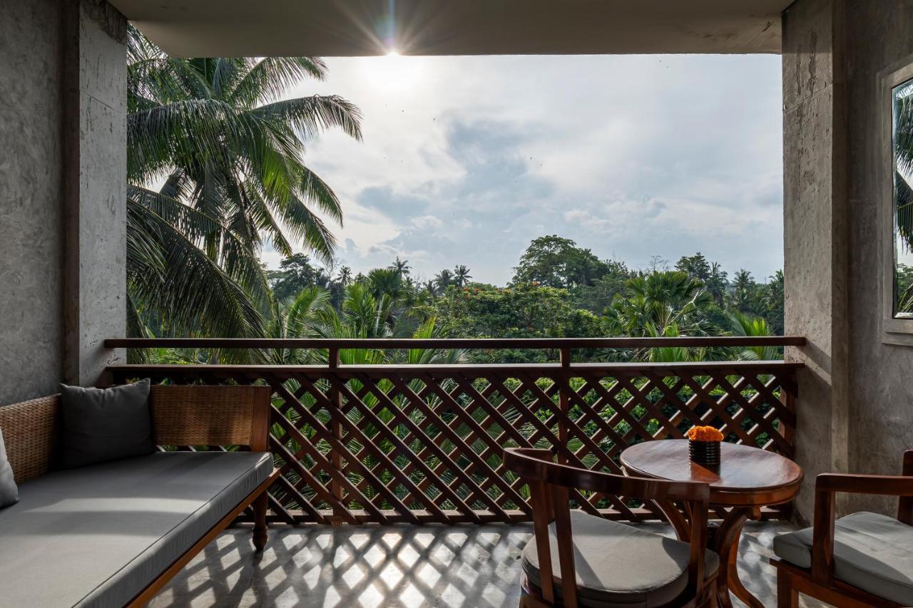 Hotel Adiwana Bisma Ubud Esterno foto A view from a room at the hotel