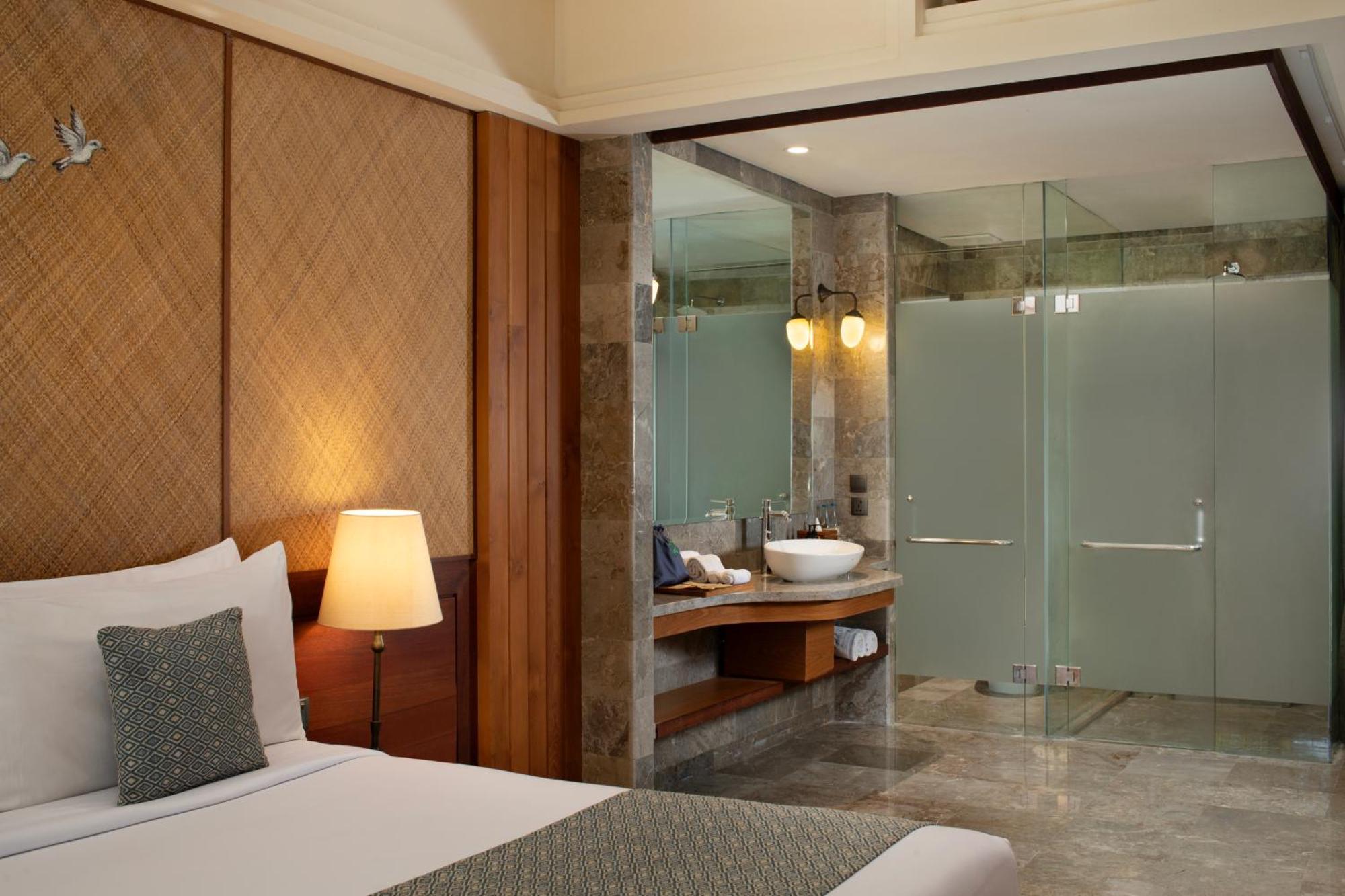 Hotel Adiwana Bisma Ubud Esterno foto A bathroom at the Taj Bengal