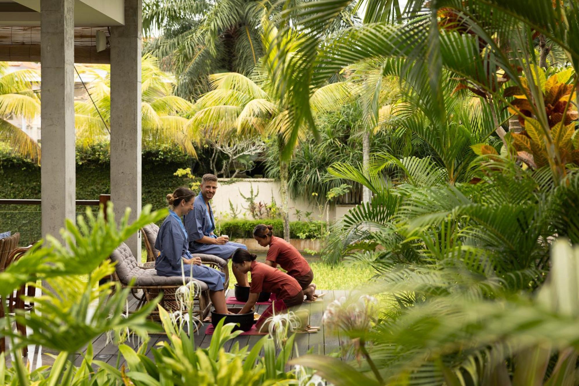 Hotel Adiwana Bisma Ubud Esterno foto A spa in Bali, Indonesia